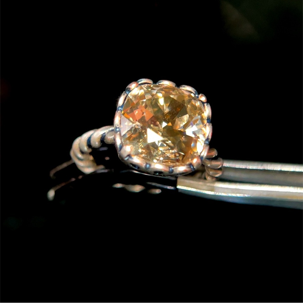 Silver Gemstone Ring - image 3